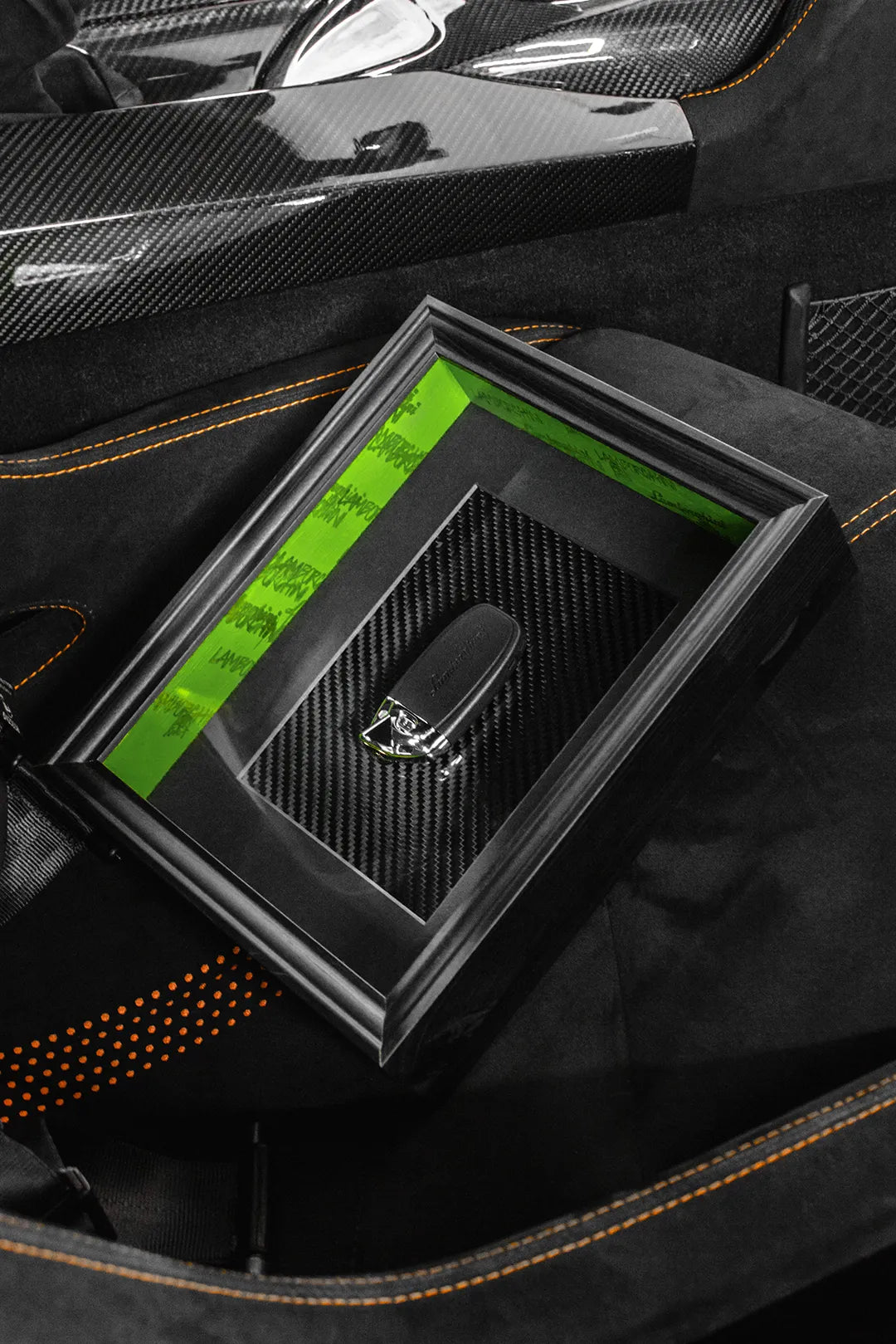 Décoration Lamborghini Huracan clé encadré